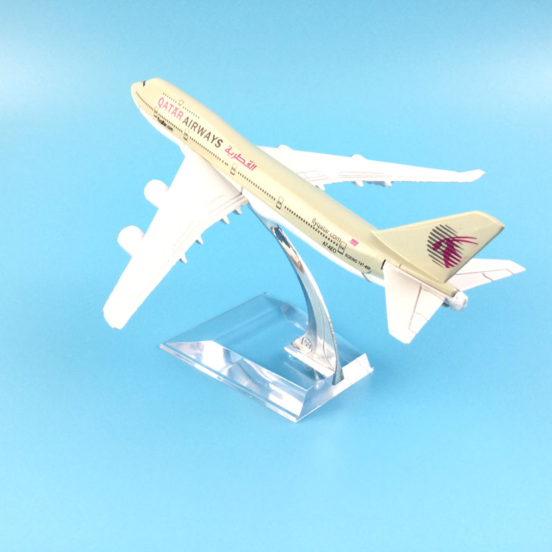 QATAR Airways Boeing 747 B747  - đánh giá và giá Kids Toys Qatar