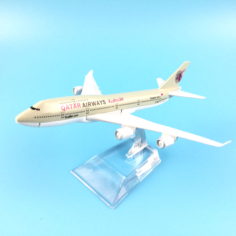 QATAR Airways Boeing 747 B747  - đánh giá và giá Kids Toys Qatar